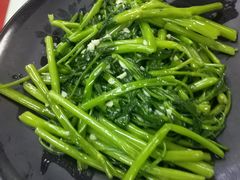 -小辣妹川味海鲜加工店(第一市场椰风巷店)