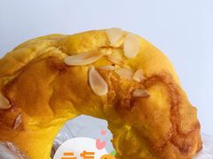 黄金南瓜-BREAD'N福来天蛋糕·咖啡(统一路店)