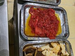 -胡四哥特色火盆烧烤(总店)