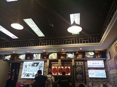 -黑白电视长沙小吃(美林M·LIVE天地东座店)