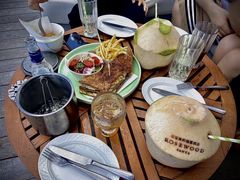 -瑰丽酒店·海吧·天际下午茶·现场DJ·天台酒吧