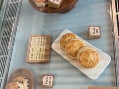 -SKROLL卡特司库·蛋糕定制·生吐司·司康(古北程家桥店)