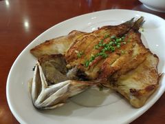 香煎鲈鱼-上和臻品中国菜(花园街店)