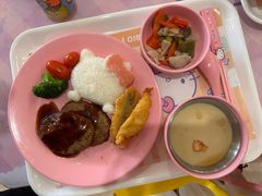 -安吉Hello Kitty乐园
