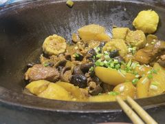 -鱼窝棚柴火铁锅炖(富山屯店)