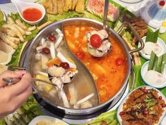 -椰子湾·海南火锅·糟粕醋·椰子鸡(正大广场店)