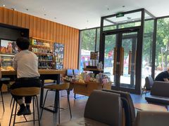 -星巴克(洛阳中州万达广场店)