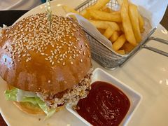 -WOLFGANG PUCK KITCHEN & BAR(迪士尼小镇店)