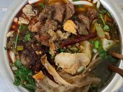 -花溪牛肉粉(八鸽岩店)