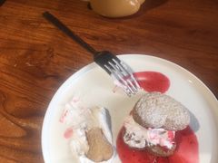 -more than meow吴止猫主题餐厅(承德 中船汇店)