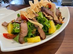 泰式炭烤猪颈肉沙拉-UPPER KITCHEN(延安路店)
