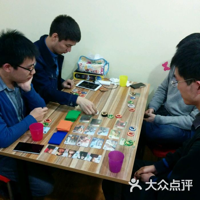 猫头鹰桌游剧本体验馆