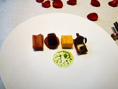 -鲤院·新中式美学·庭院餐厅(夫子庙店)