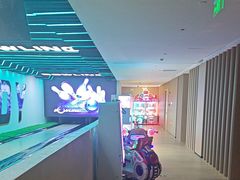 -涨巢·潮玩水疗局