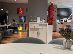 -潮一不贰·法式甜品·生日蛋糕·西式简餐(外滩店)