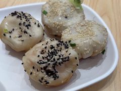 -小杨生煎(浦江欢乐颂店)