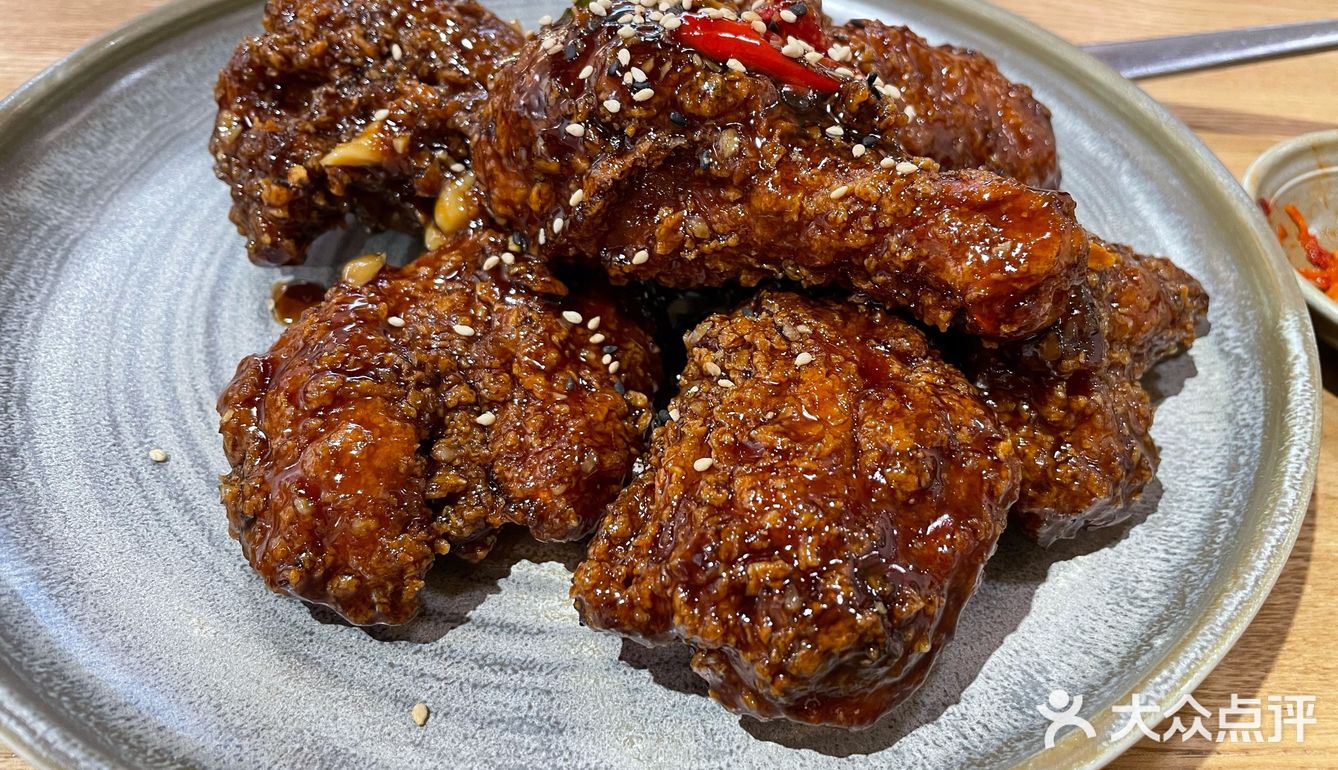 于是决定一样点一个，部队锅味道很正