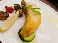 -红房子西菜馆(淮海中路店)