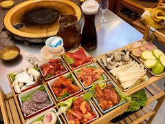 -阿昌白族石板烧·菌锅(大理古城店)