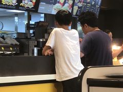 -麦当劳(湛江大厦店)