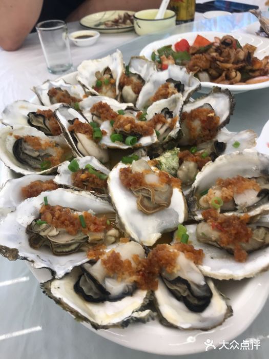 渔缘海鲜大排档(沈家门分店)-蒜蓉生蚝-菜-蒜蓉生蚝图片-舟山美食