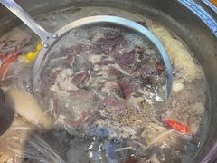 -养牛邓·潮汕牛肉海鲜自助火锅(广州店)