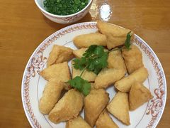 -正宗普宁豆干坊·洪记砂锅粥(红领巾路店)