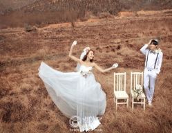 点击看大图 -挪娅婚纱摄影皇家会所