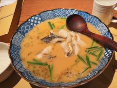 -荣家黄鱼面(前滩太古里店)