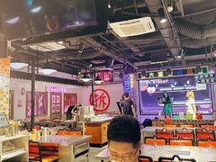 -马路牙子烧烤音乐酒馆(望京店)