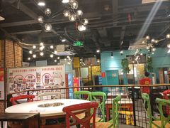 大堂-钢管厂五区小郡肝串串香(南山店)