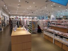 -家乐福(古北店)