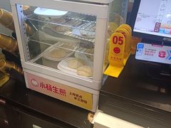 -小杨生煎(金山百联购物中心3楼店)