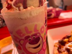 -Lotso Lunch Box 草莓熊餐盒