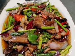 -荣晨私房菜(风尚米兰店)