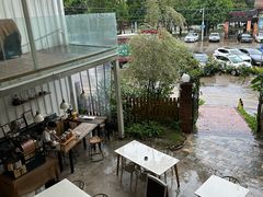 -花苑里咖啡(威远店)