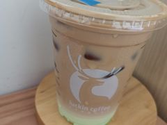 初恋青提拿铁-瑞幸咖啡(尚都国际店)