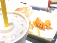 -麦当劳(百联西郊购物中心店)
