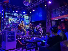 -Famous肥猫墨西哥音乐餐吧(五棵松华熙LIVE店)