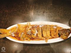 糖醋鲤鱼-老牌坊•鲁菜名店•地道济南菜(大观园商埠店)