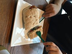 Starbucks星巴克-星巴克臻选(呼和浩特维多利摩尔城店)