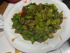 -玺炖·中国铁锅炖(虹桥天街店)