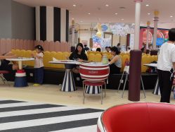 -奈尔宝·儿童乐园·亲子餐厅(鄞州万达店)
