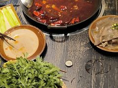 -冯校长老火锅(中联广场店)