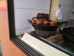 -阿婆油墩子(五里桥路188弄小区店)