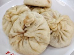 -陈寔包子王·卤煮小肠·京味小吃(龙潭店)