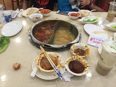 -台北吴记老锅底麻辣火锅(蓝村路店)