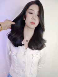 -逸丝风尚专注烫染