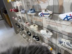 -Onitsuka Tiger(港汇恒隆广场店)