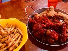 -BHC炸鸡(明洞总店)